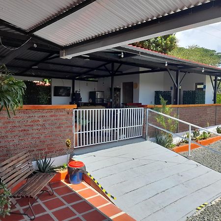 Finca La Bilbaina Villa Pueblo Tapao Esterno foto