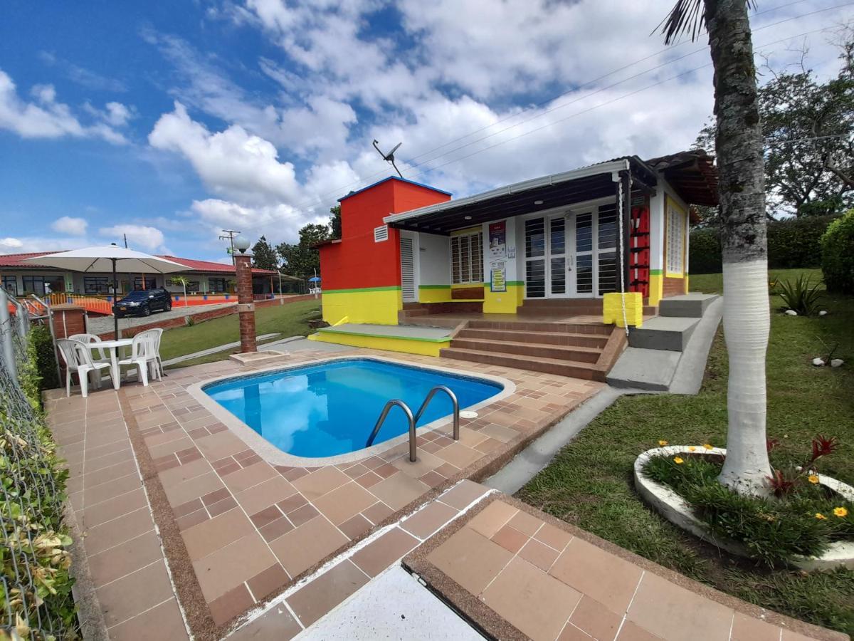 Finca La Bilbaina Villa Pueblo Tapao Esterno foto
